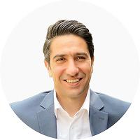 کاریزما بیمه